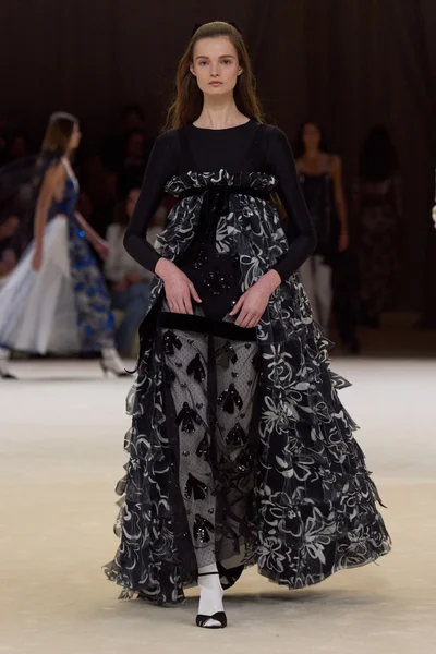 Look 38